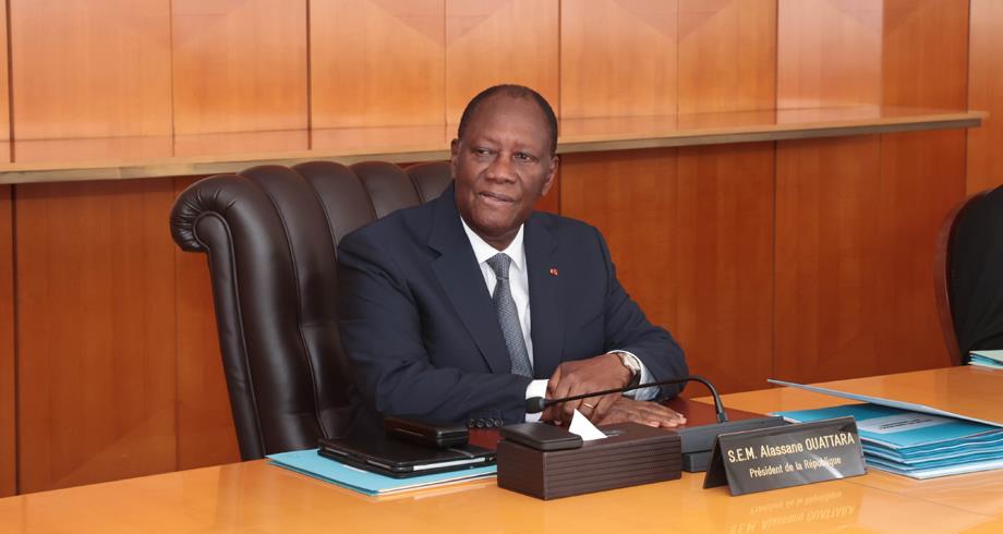 Le président ivoirien en France pour la 4ème édition du Forum de Paris sur la paix