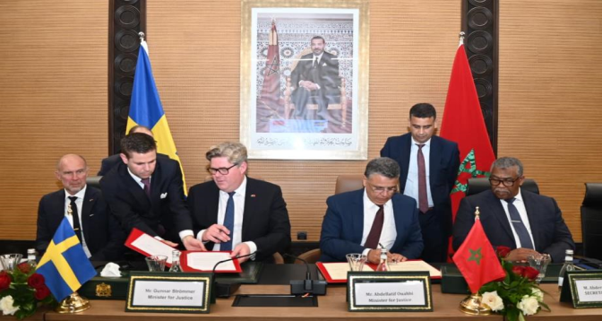 Maroc - Suède : Signature à Rabat d'une déclaration pour renforcer la coopération judiciaire et juridique Maroc - Suède : Signature à Rabat d'une déclaration pour renforcer la coopération judiciaire et juridique