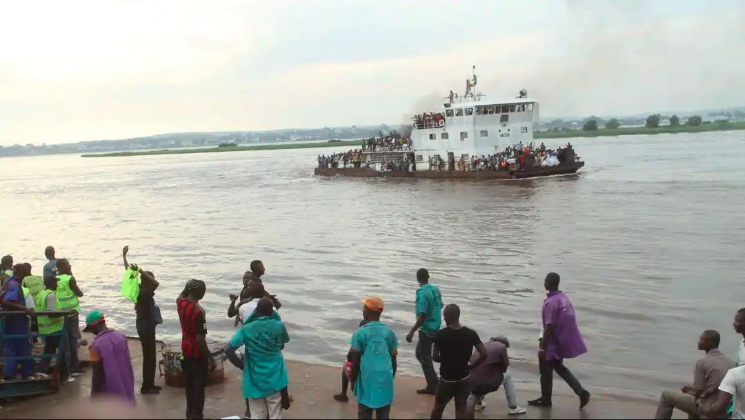 فقدان ما لا يقل عن 40 شخصا إثر تحطم قارب شرق الكونغو الديموقراطية