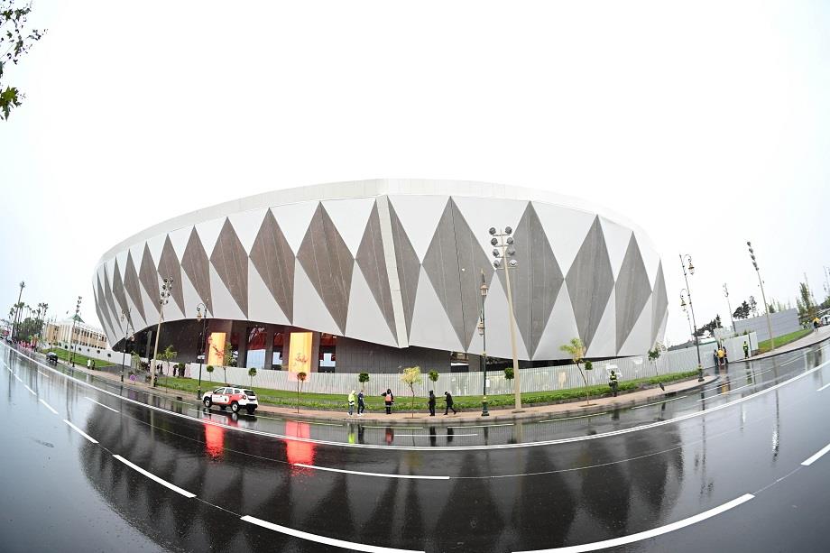 المركب الرياضي الأمير مولاي الحسن .. تُحفة معمارية جاهزة  لأكبر حدث قاري