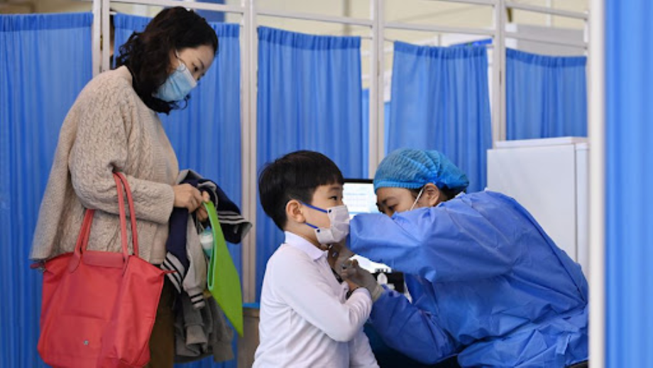 تطعيم أكثر من 84 مليون طفل صيني ضد كوفيد-19
