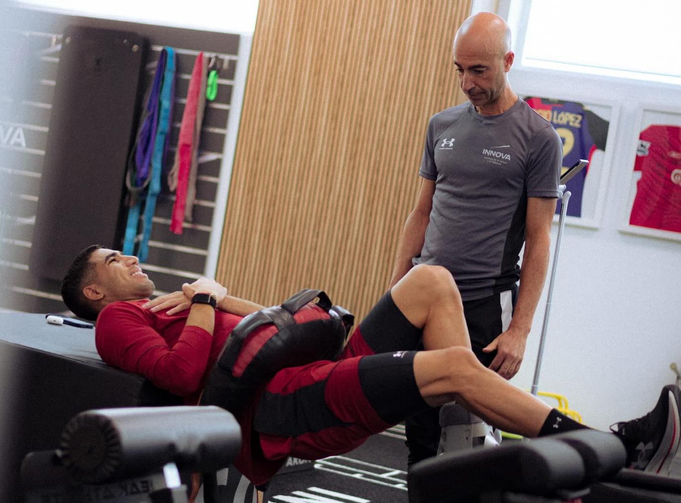 Blessé, Achraf Hakimi redouble d’efforts dans sa course contre la montre pour la CAN 2025