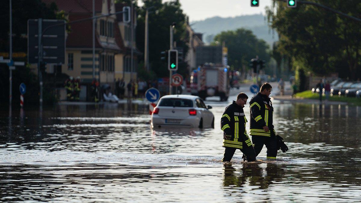 إعلان حالة الطوارئ ونشر الجيش بعد فيضانات في غرب كندا