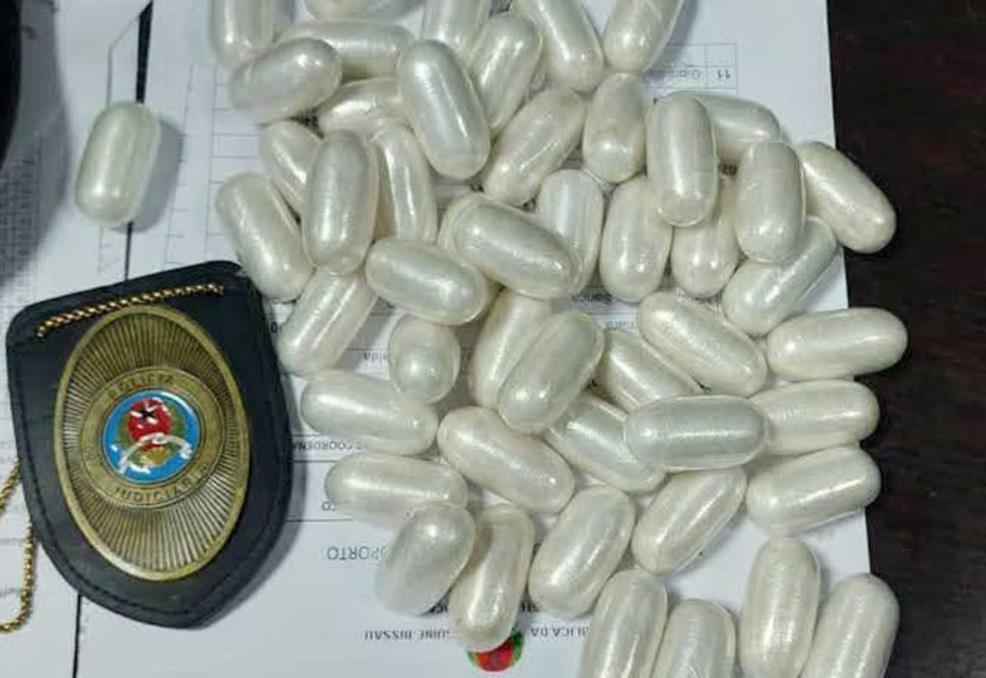 Guinée-Bissau : Un homme interpellé avec 70 capsules de cocaïne ingérées