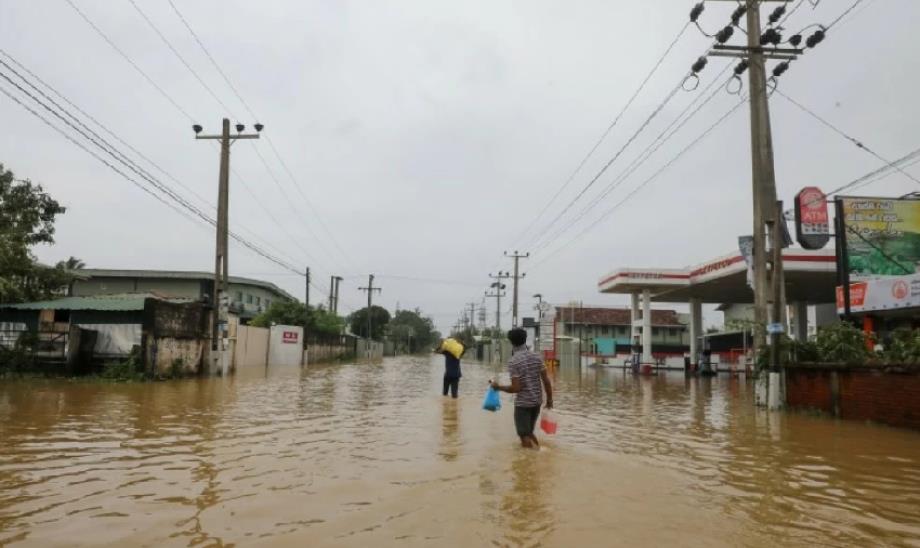 ارتفاع حصيلة ضحايا الفيضانات والانهيارات الأرضية في سريلانكا إلى 486 شخصا ارتفاع حصيلة ضحايا الفيضانات والانهيارات الأرضية في سريلانكا إلى 486 شخصا