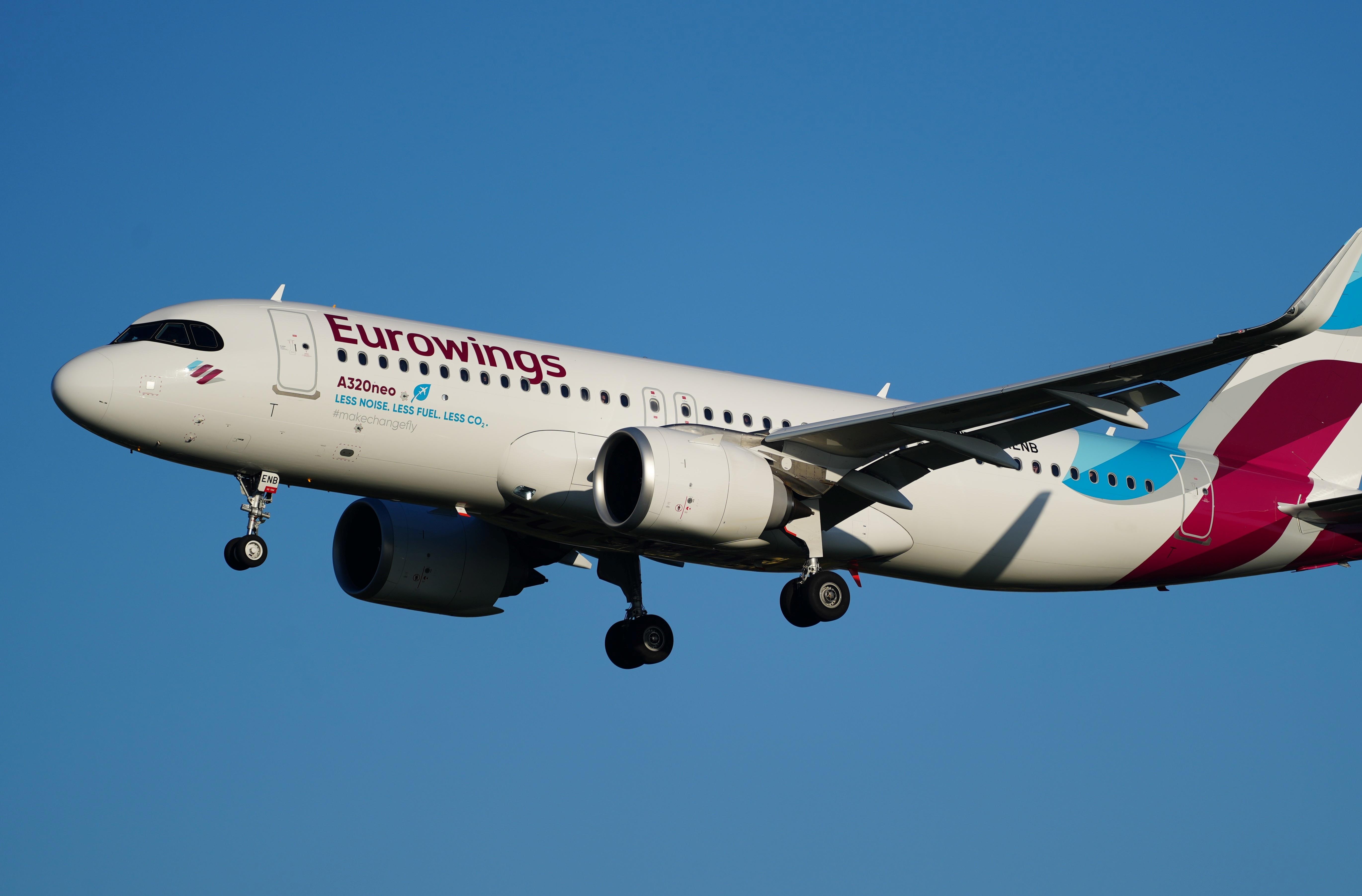 "يورو وينغز" تطلق خطا جويا جديدا يربط بين براغ ومراكش "يورو وينغز" تطلق خطا جويا جديدا يربط بين براغ ومراكش