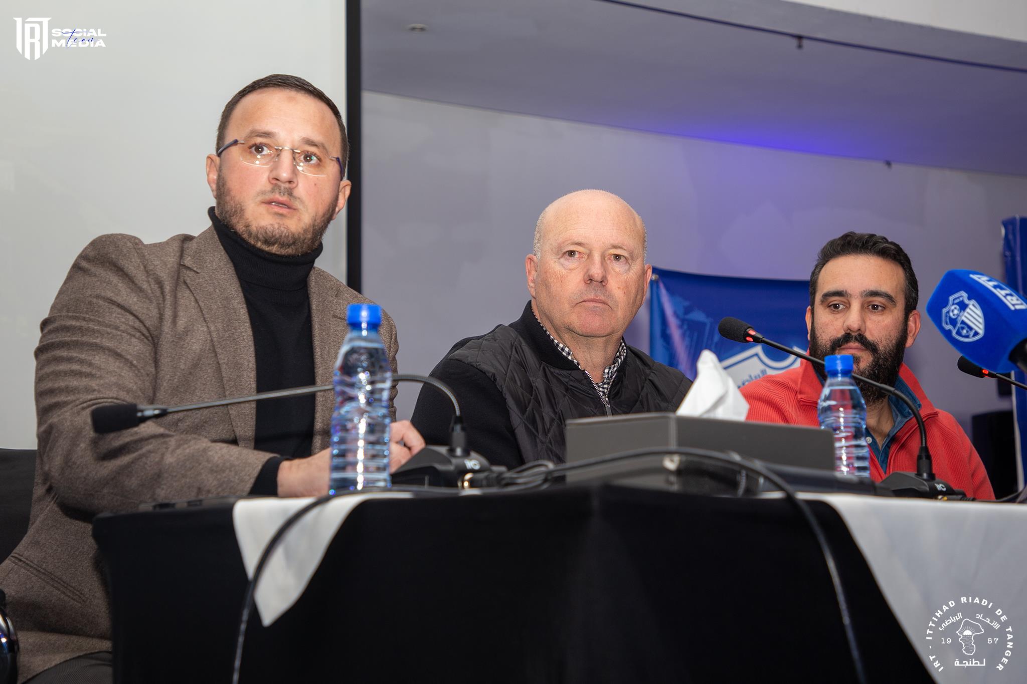 اتحاد طنجة يقدم مدربه الإسباني ويستعرض رؤية الفريق