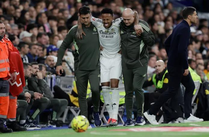 الإصابة تغيب البرازيلي ميليتاو عن مدريد الإصابة تغيب البرازيلي ميليتاو عن مدريد