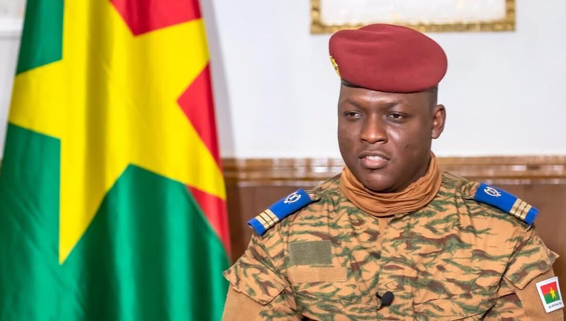 Burkina Faso/terrorisme: le président de la transition appelle à déposer les armes pour le retour de la paix